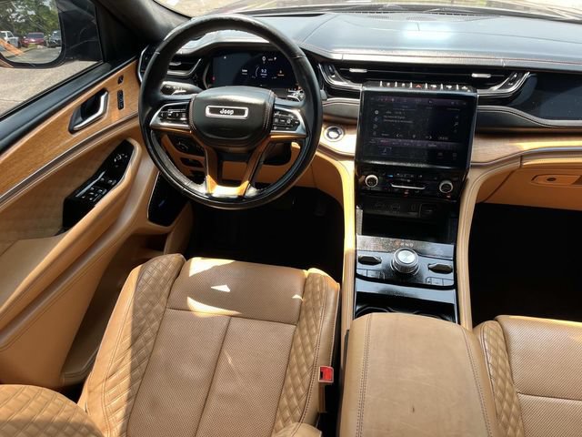 Used 2022 Jeep Grand Cherokee L Summit AWD/4WD image 13