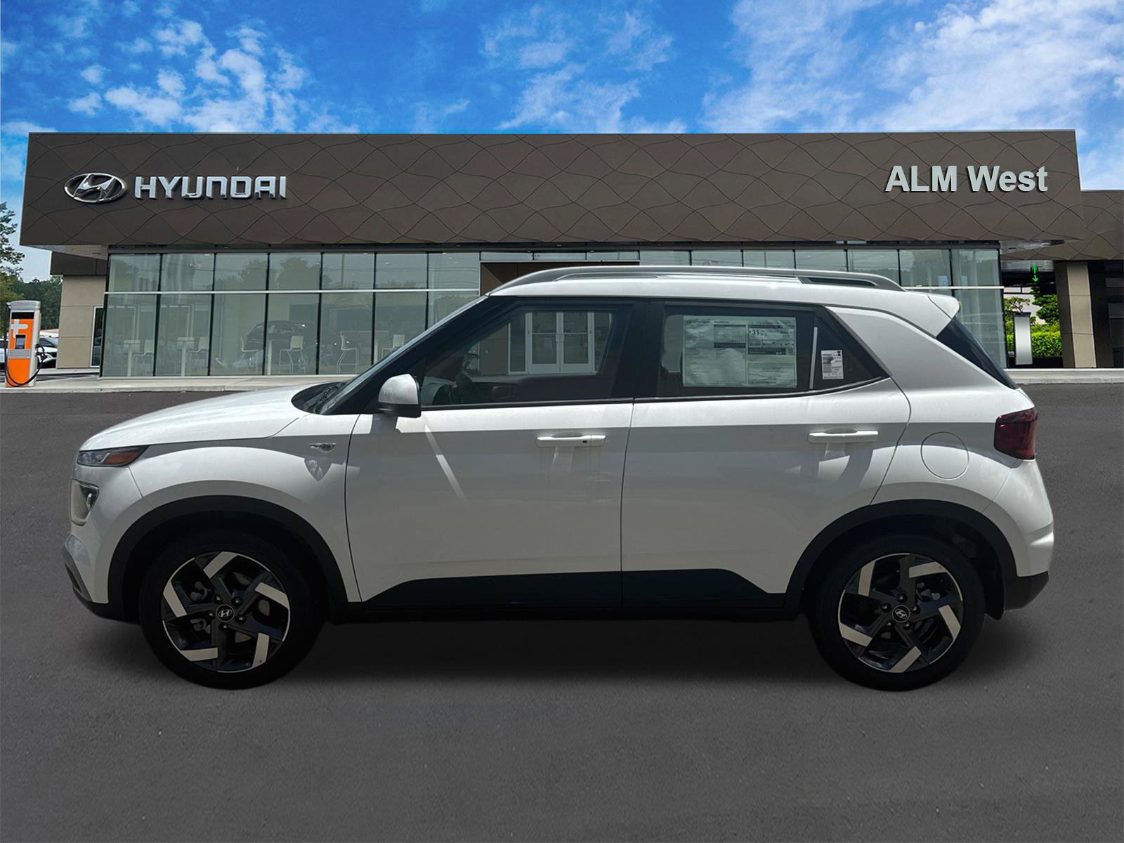 New 2026 Hyundai Venue SEL FWD image 9