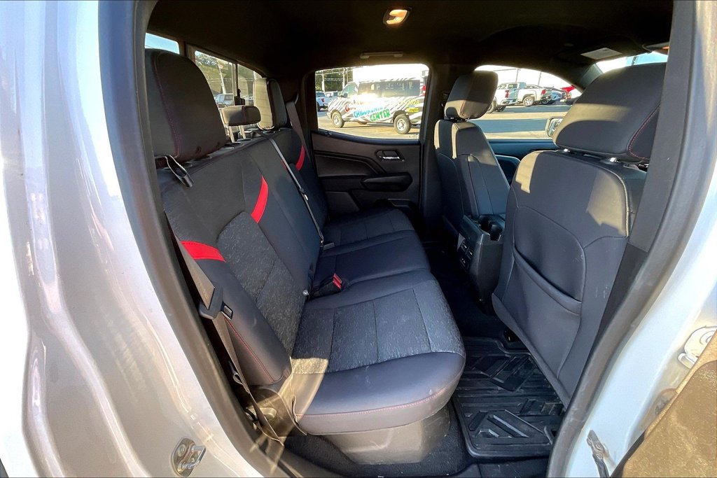 Used 2026 Chevrolet Colorado Z71 AWD/4WD image 24