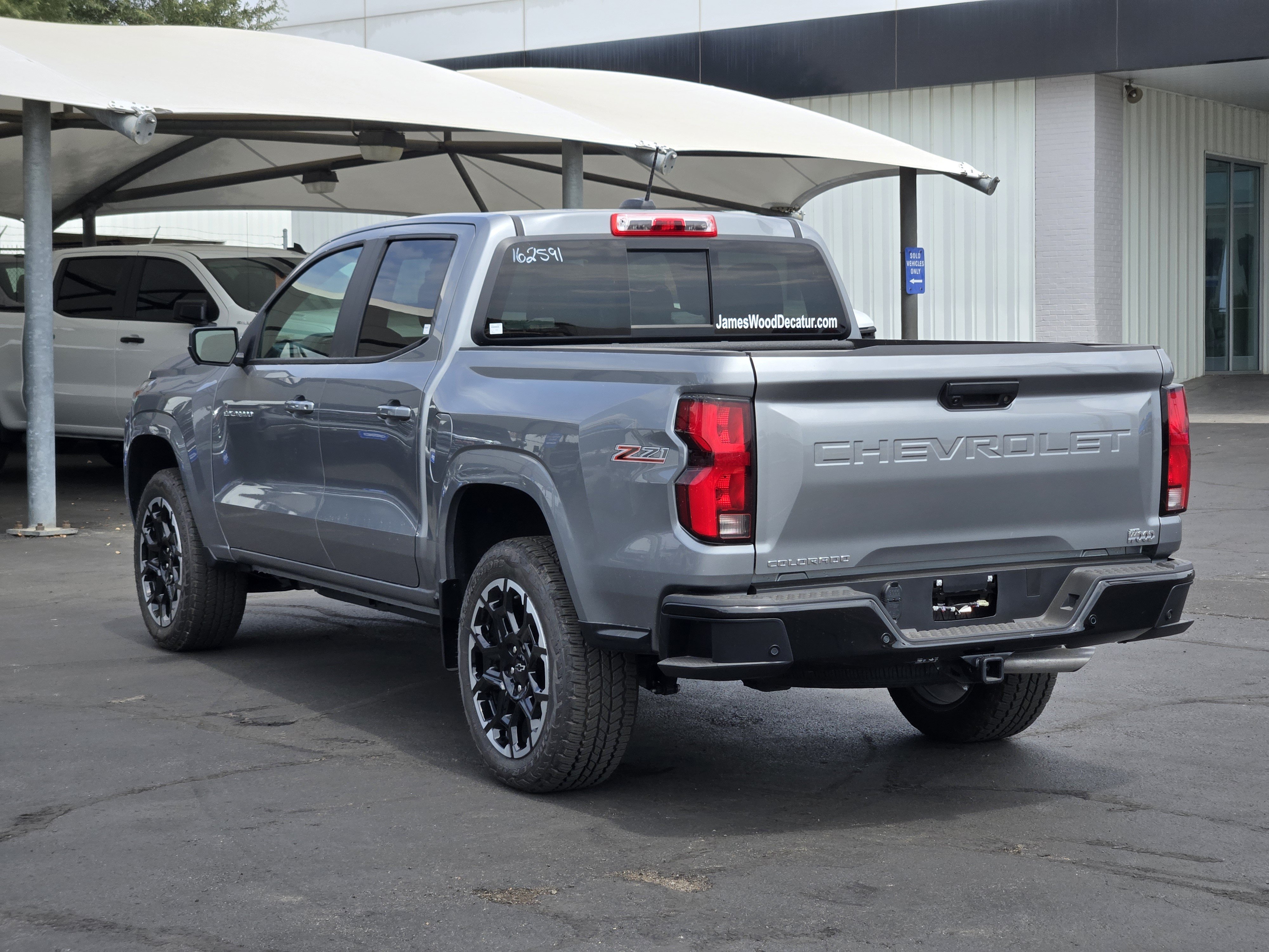 New 2026 Chevrolet Colorado Z71 w/ Technology Package AWD/4WD image 3
