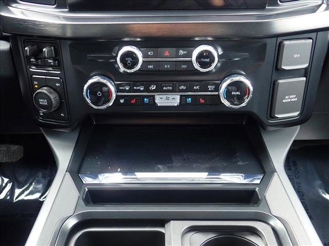 New 2026 Ford F250 Lariat w/ Black Appearance Package image 16