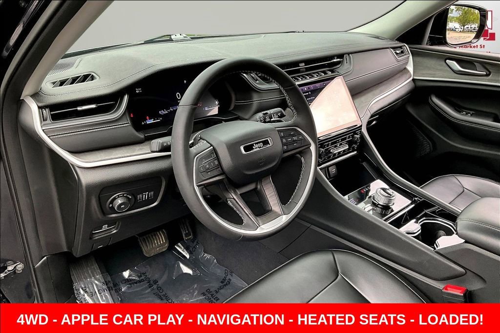 Used 2023 Jeep Grand Cherokee L Limited AWD/4WD image 17