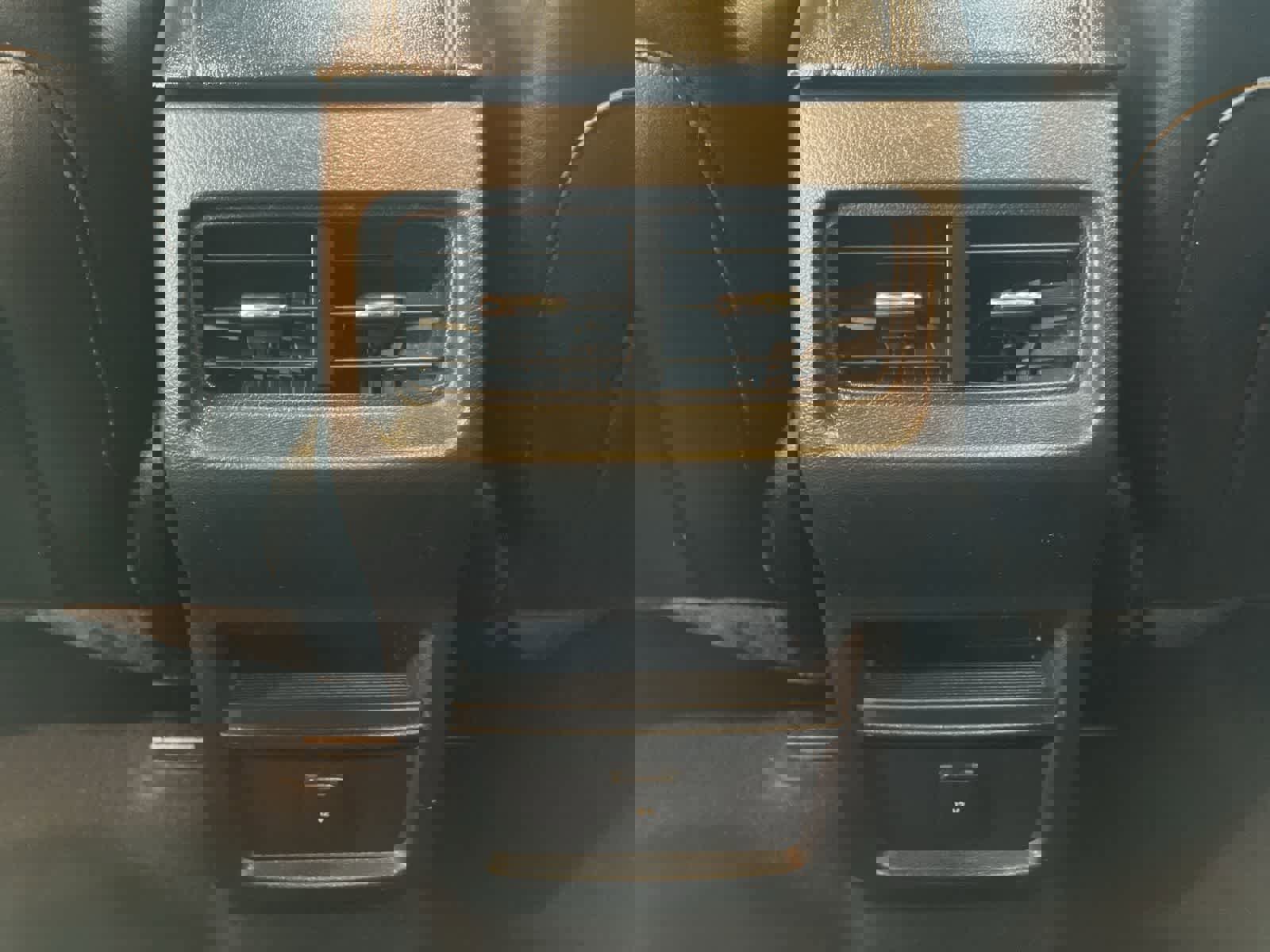 Used 2018 Ford Edge SEL w/ Equipment Group 201A AWD/4WD image 26