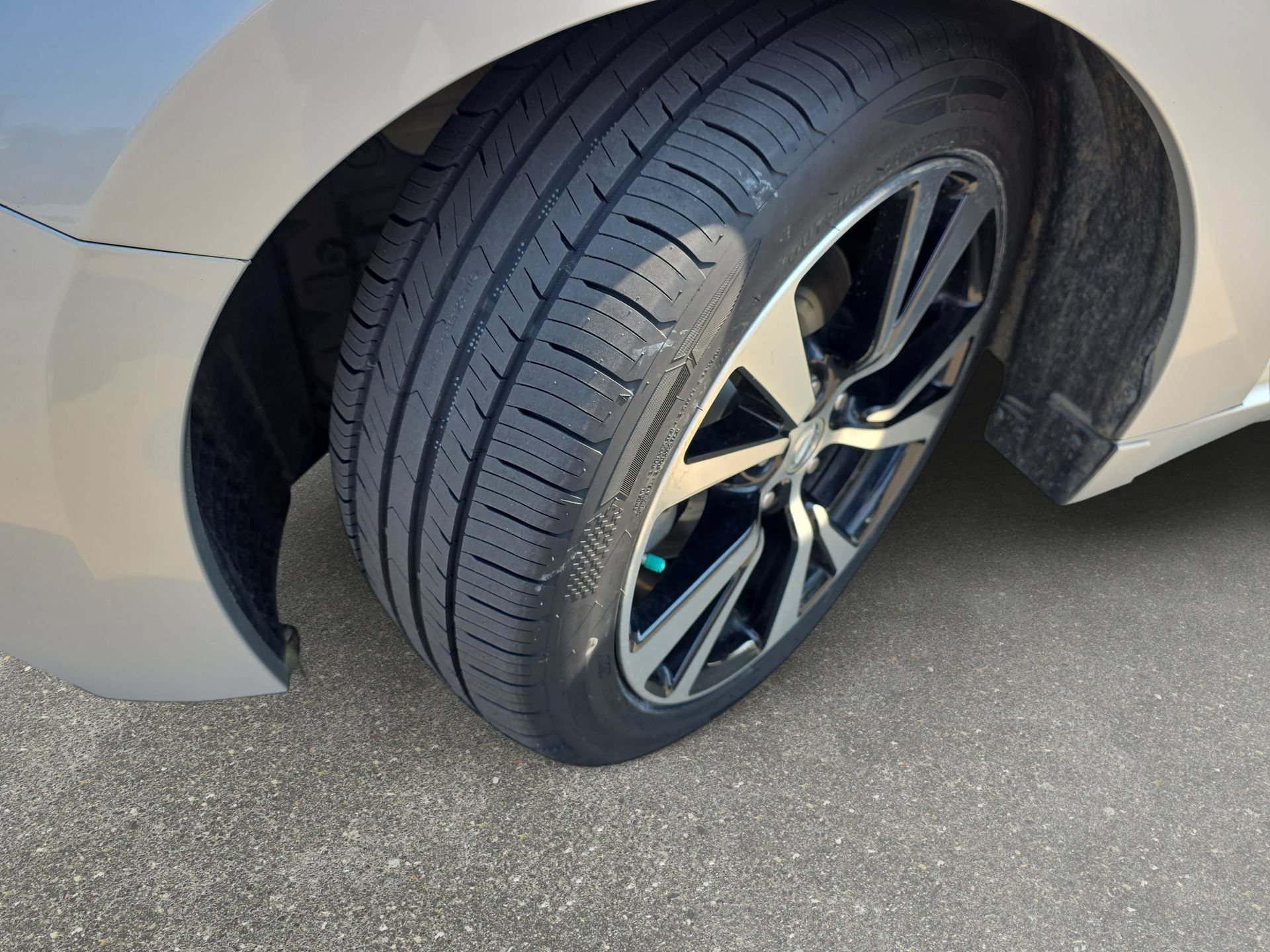 Used 2018 Nissan Maxima Platinum FWD image 30