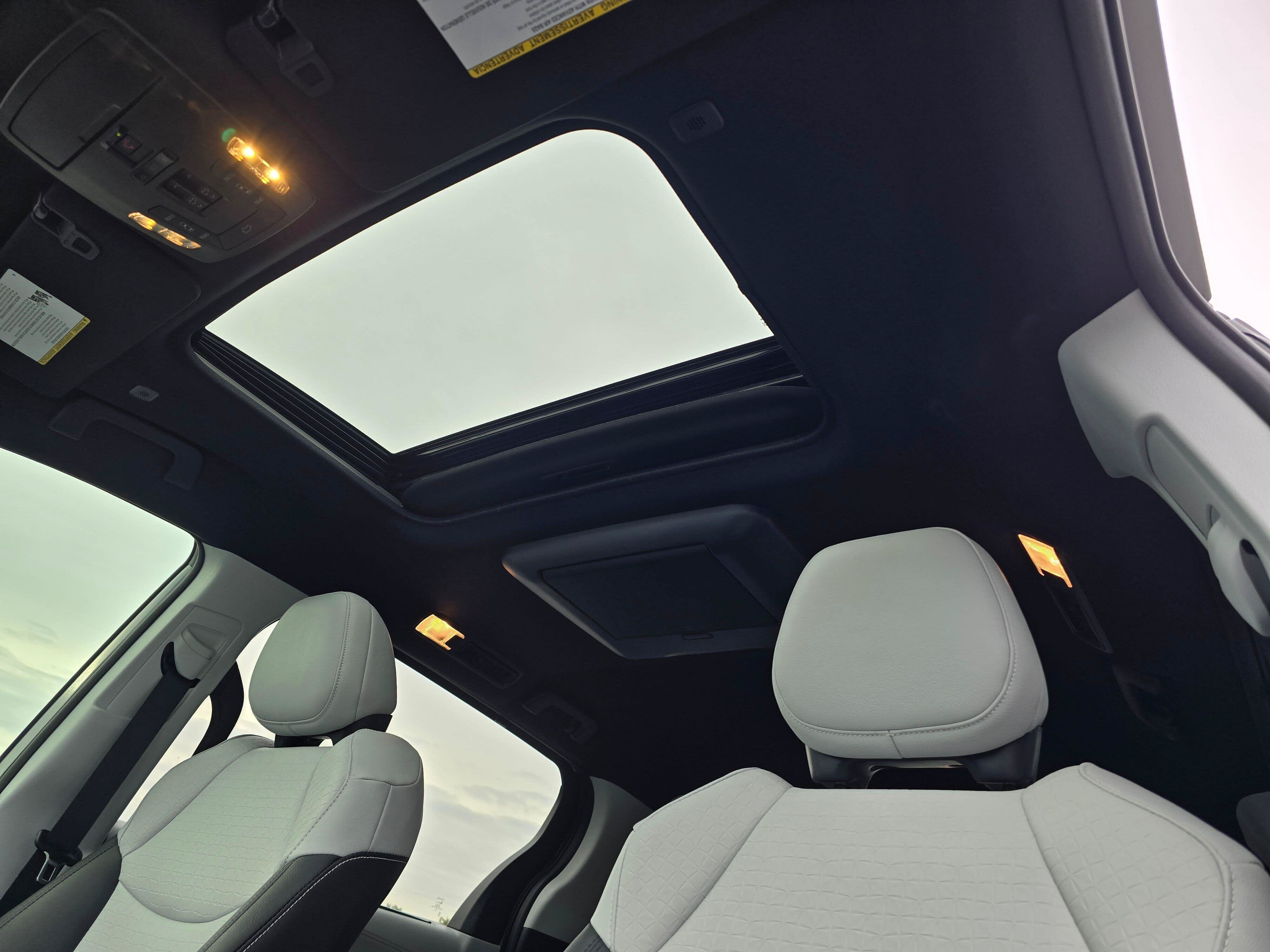 Certified 2026 Toyota Sienna XSE AWD/4WD image 26