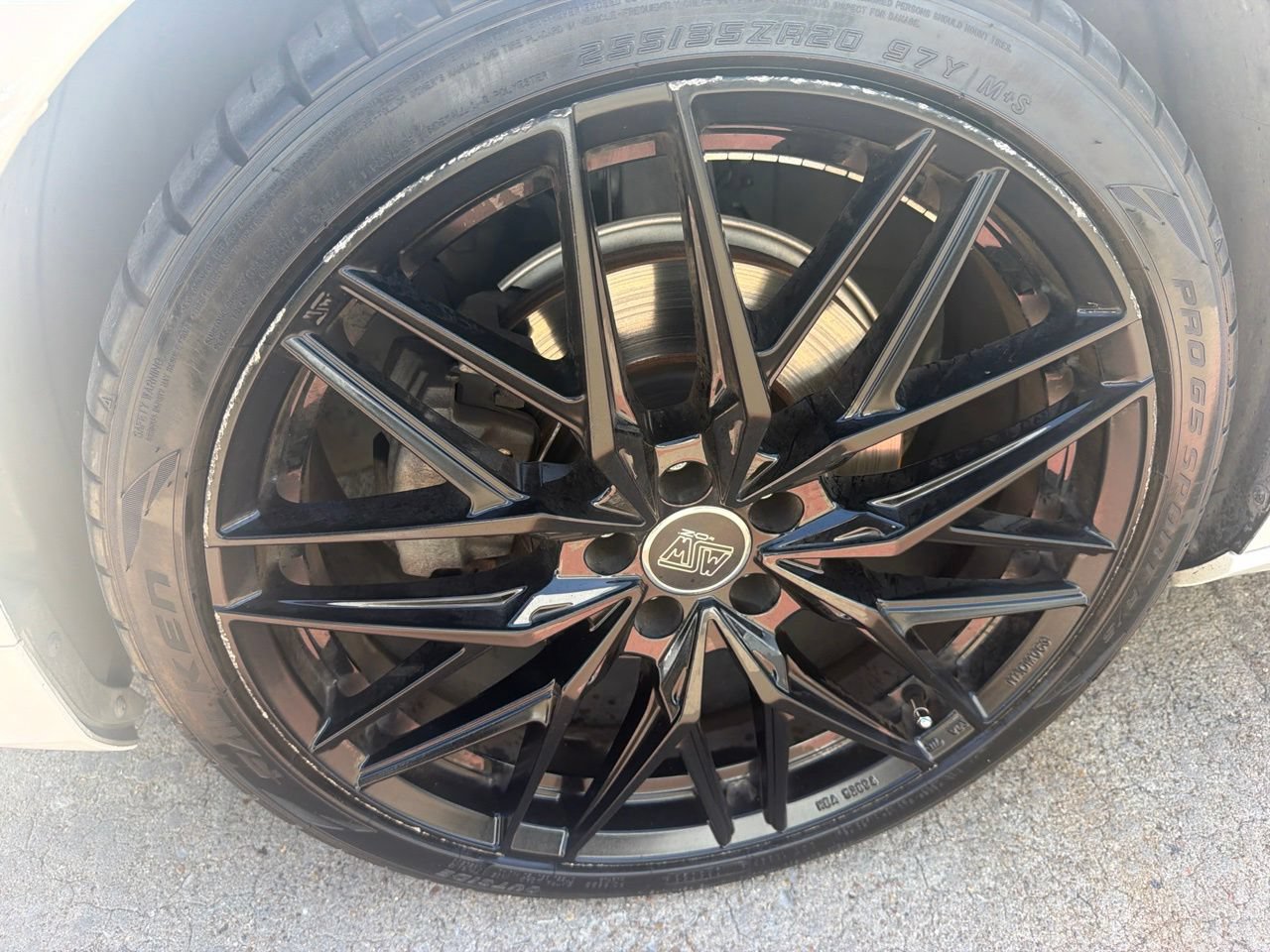 Used 2019 Volvo S90 T5 Momentum AWD/4WD image 12