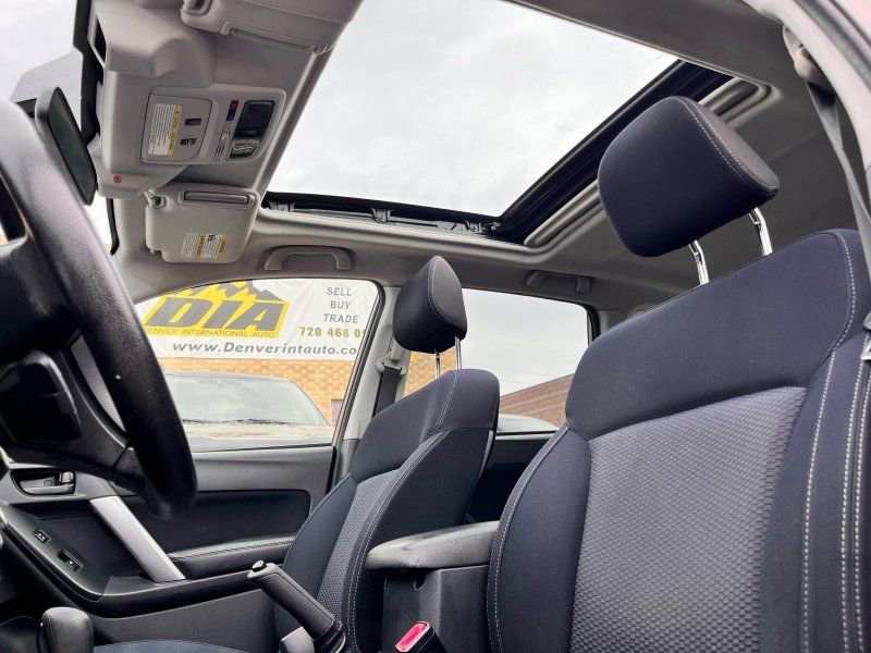 Used 2016 Subaru Forester 2.5i Premium image 23