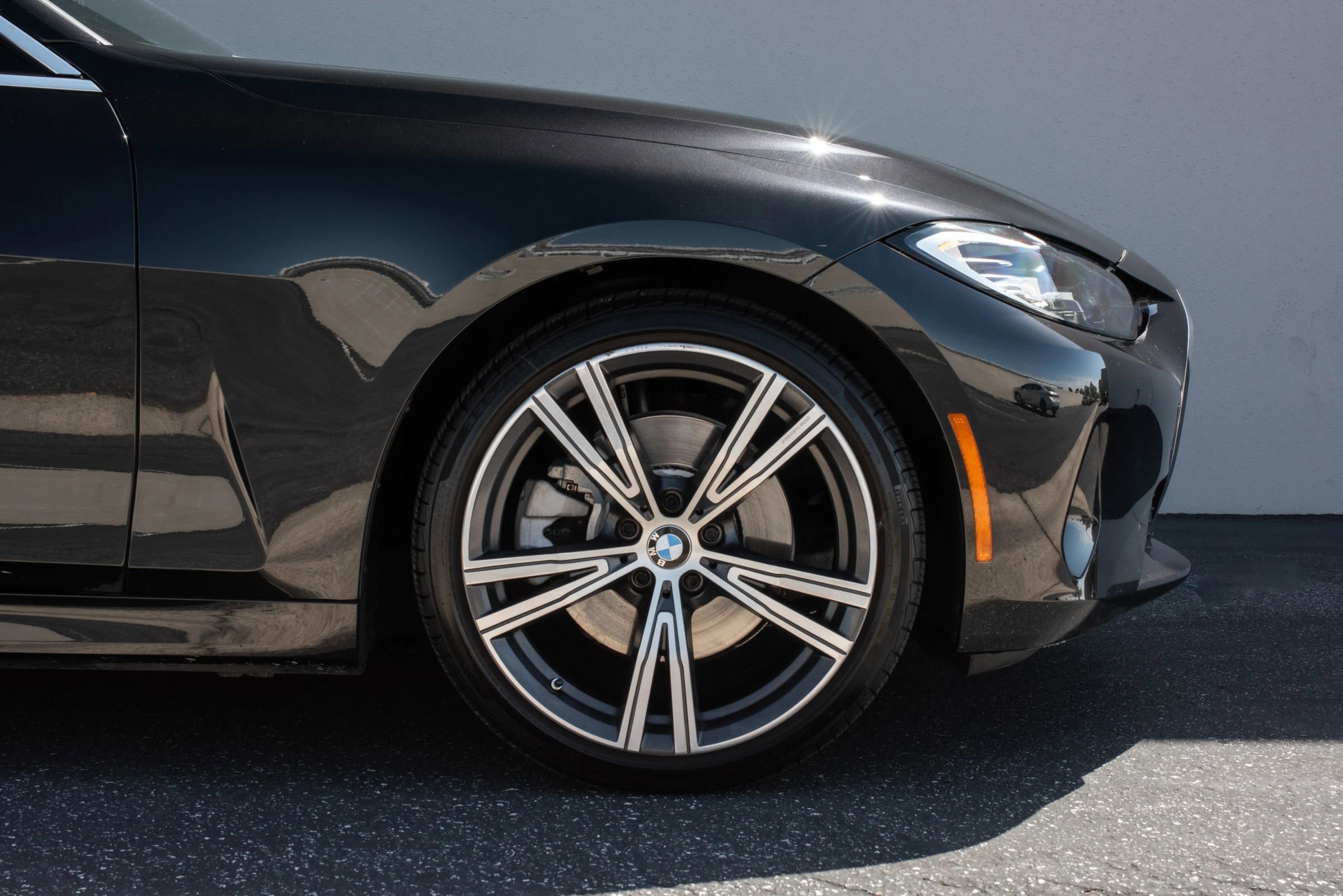 Used 2023 BMW 430i Convertible w/ Convenience Package RWD image 34