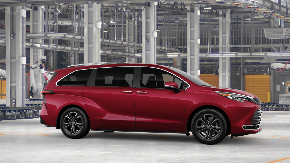 New 2026 Toyota Sienna Platinum AWD/4WD image 13
