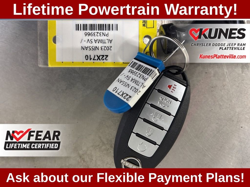 Used 2023 Nissan Altima 2.5 SV image 29