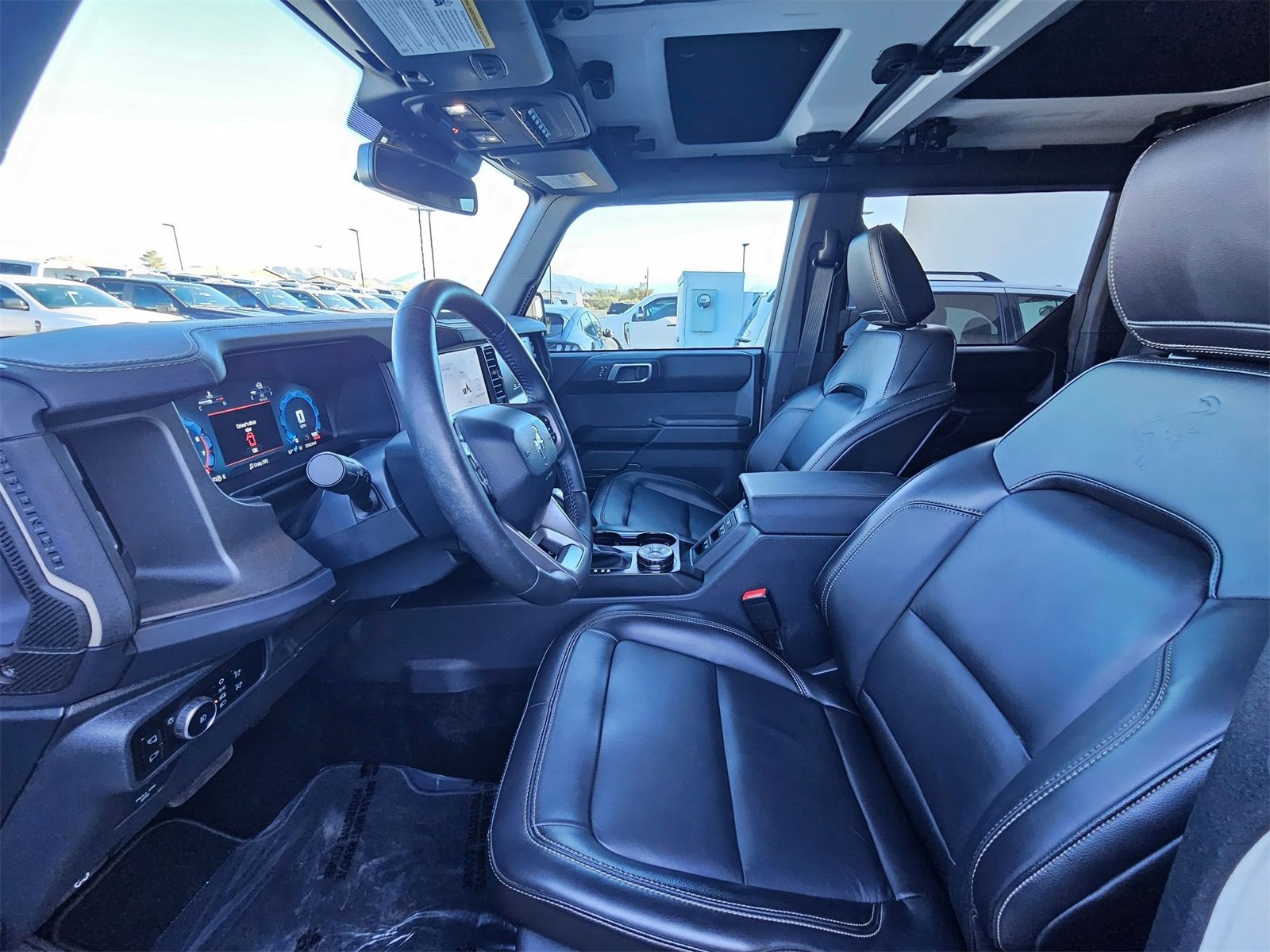 Certified 2025 Ford Bronco Badlands image 9