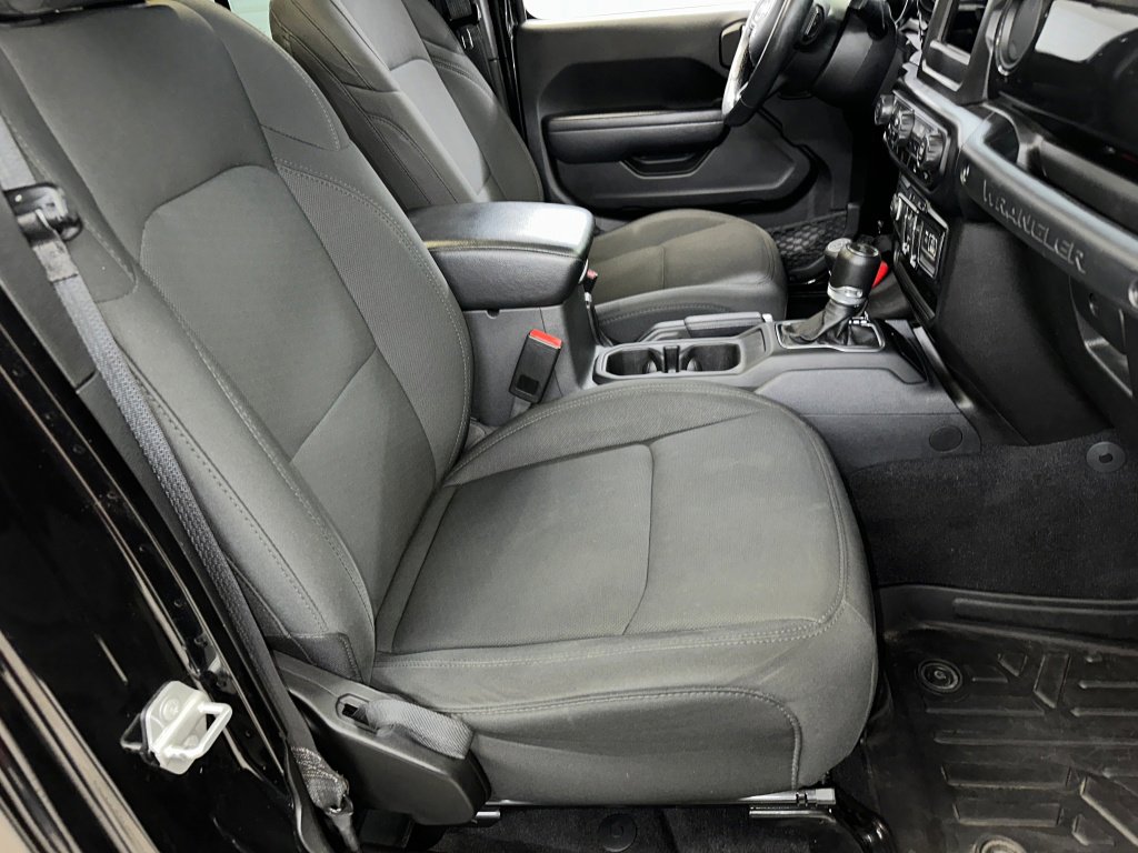 Used 2021 Jeep Wrangler Unlimited Sport image 26