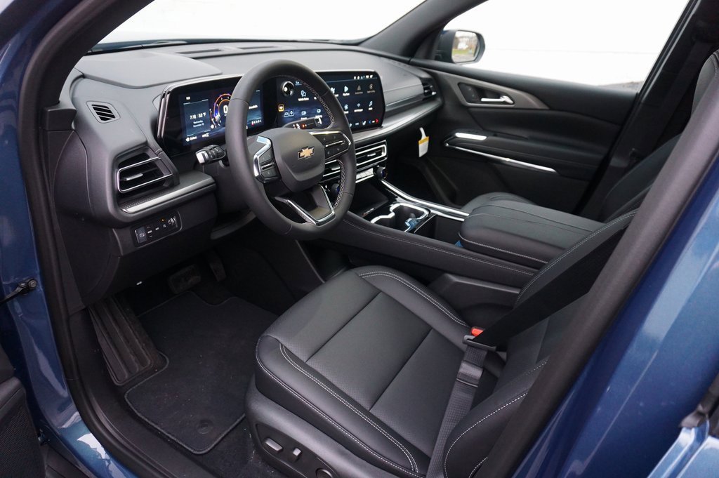 New 2026 Chevrolet Traverse LT w/ Driver Confidence Package image 9