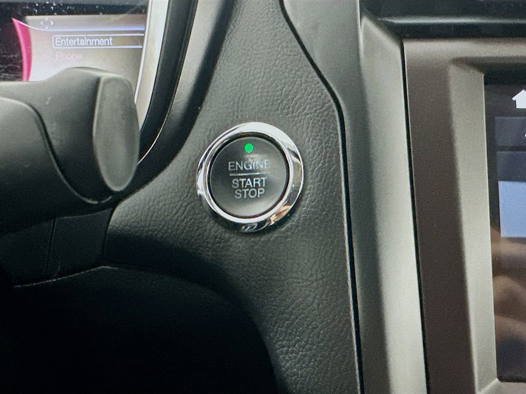 Used 2018 Ford Fusion Titanium AWD/4WD image 27