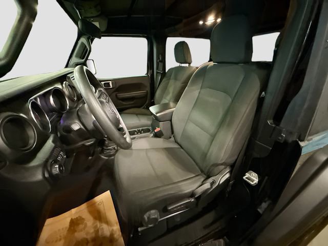 Used 2021 Jeep Wrangler Sport image 20