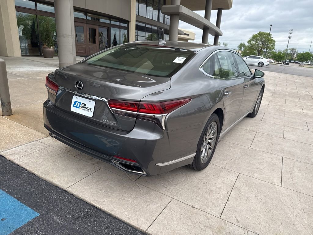 Used 2018 Lexus LS 500 w/ Interior Upgrade Package RWD image 3
