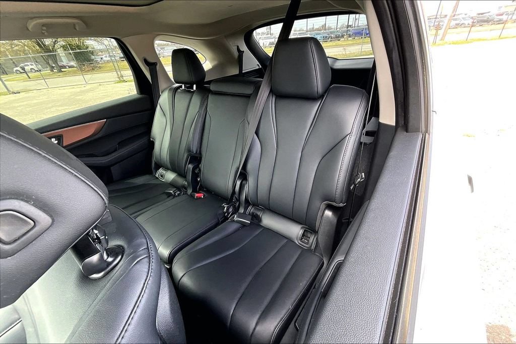 Used 2022 Acura MDX FWD image 37