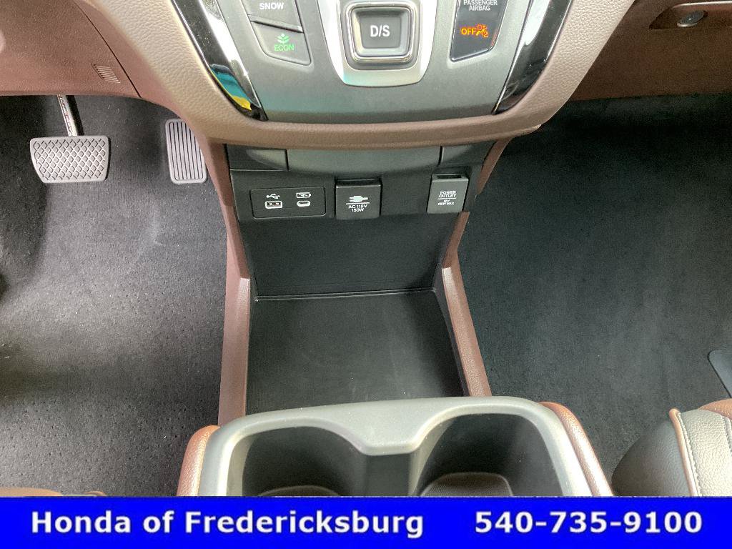 Certified 2026 Honda Odyssey Touring image 44