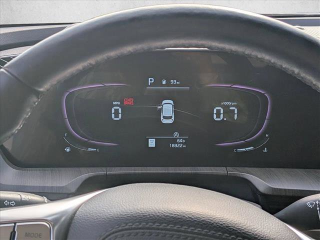 Used 2024 Kia Telluride EX w/ EX Captain's Chair Package image 13