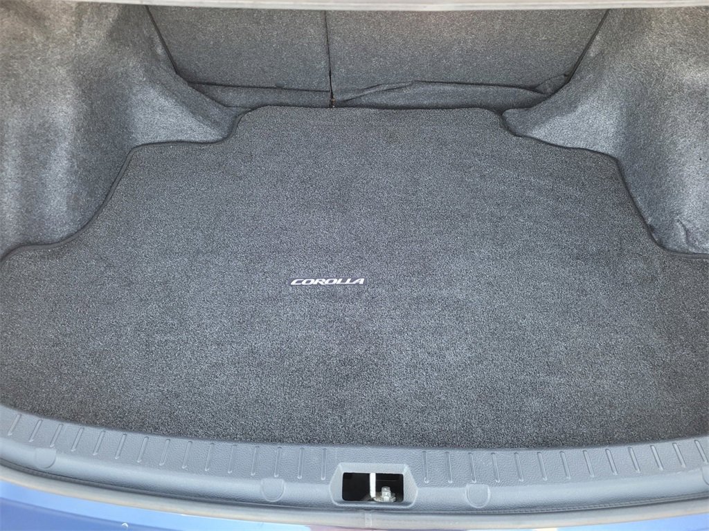 Used 2012 Toyota Corolla S image 8