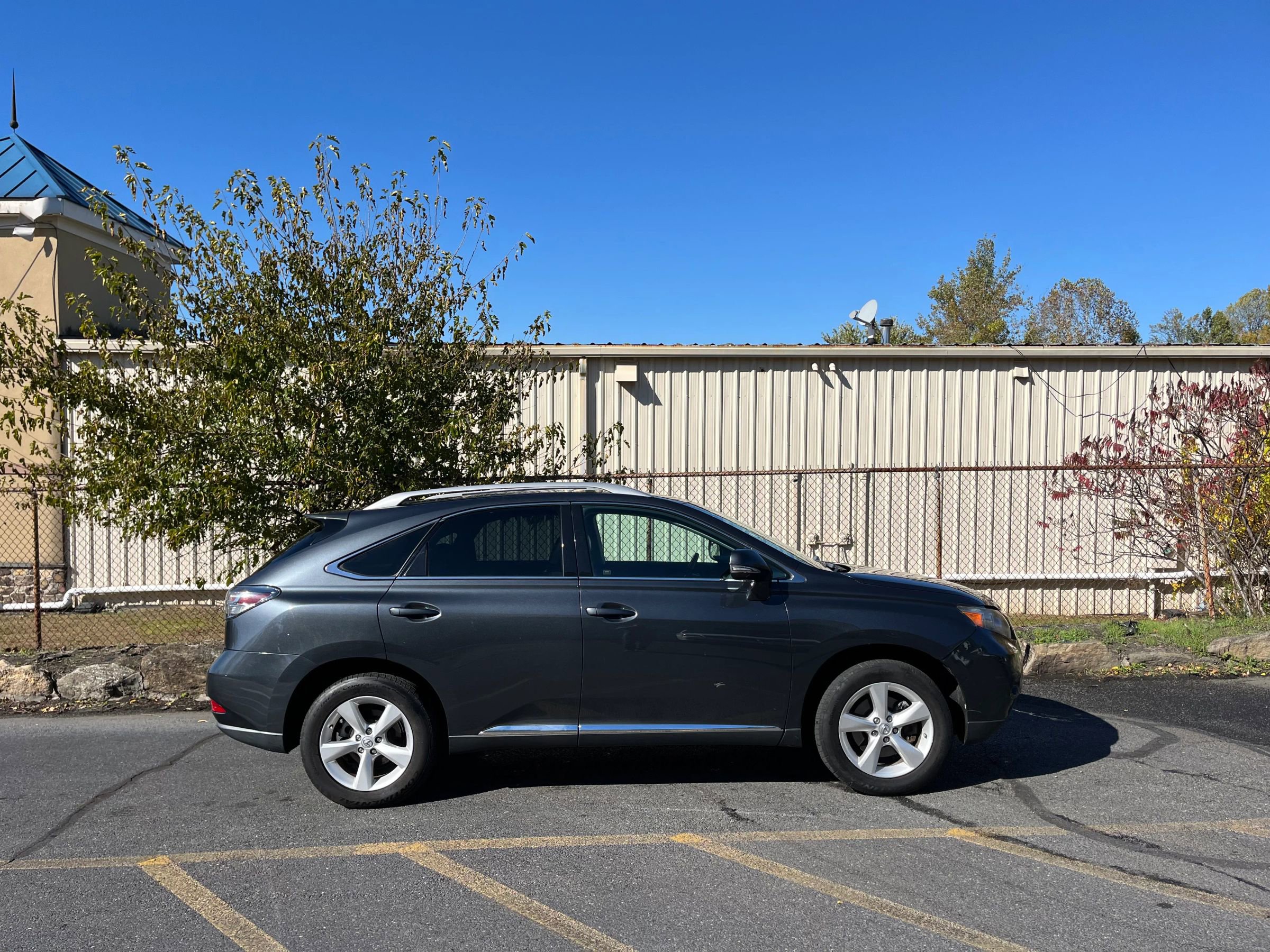 Used 2010 Lexus RX 350 AWD image 2