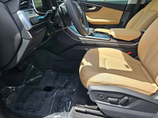 Used 2023 Audi Q8 Premium Plus w/ Premium Plus Package image 17