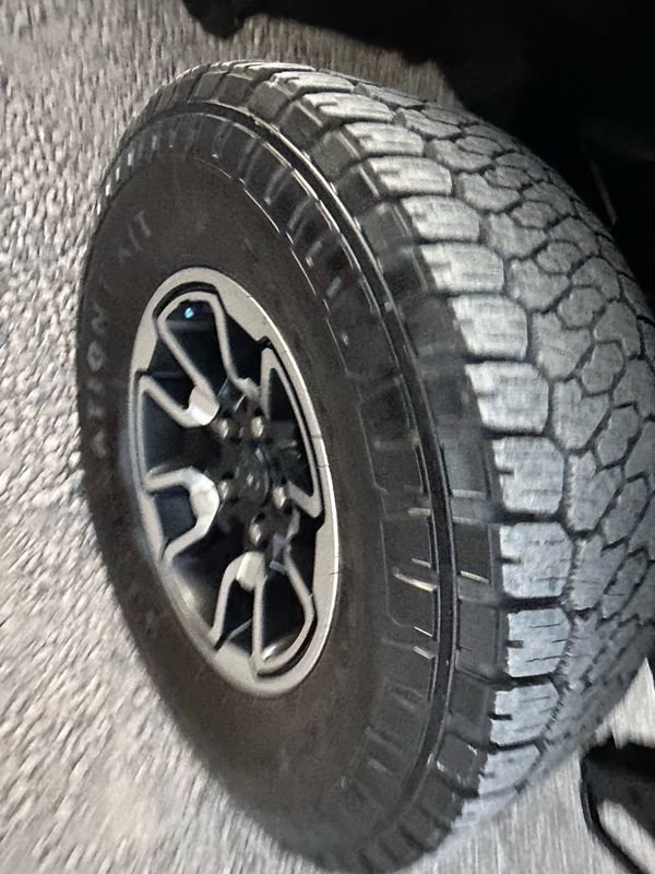 Used 2017 RAM 1500 Rebel w/ Luxury Group image 45