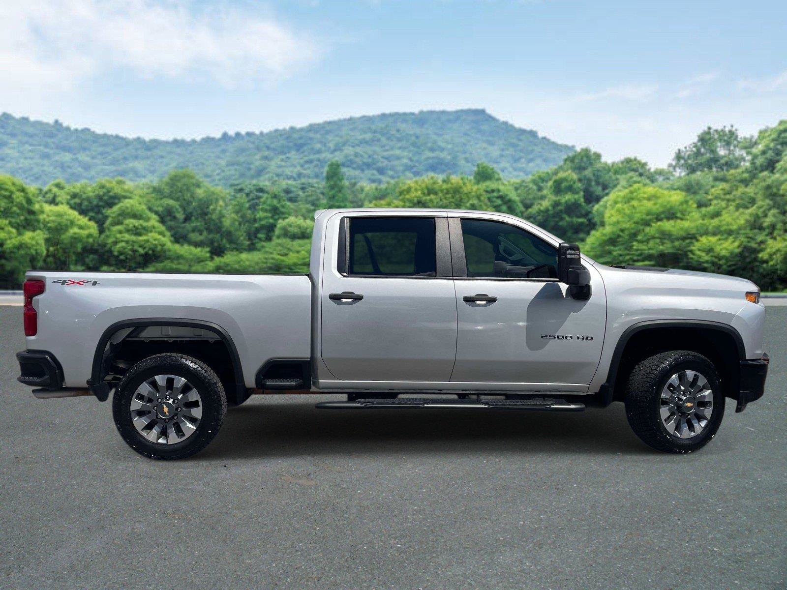 Used 2023 Chevrolet Silverado 2500 Custom w/ Gooseneck/5TH Wheel Package AWD/4WD image 20