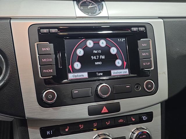 Used 2014 Volkswagen CC R-Line image 16