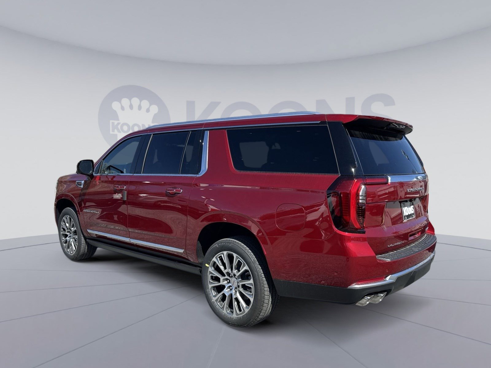 New 2026 GMC Yukon XL Denali w/ Denali Reserve Package AWD/4WD image 4