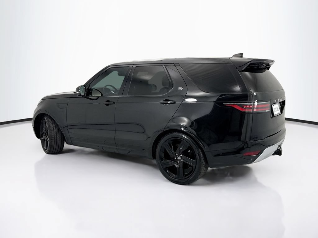 Used 2024 Land Rover Discovery Metropolitan Edition AWD/4WD image 7