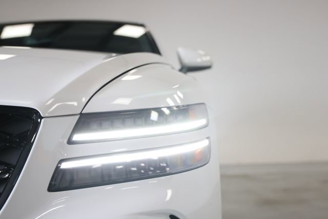 Used 2026 Genesis G80 3.5T Prestige image 3