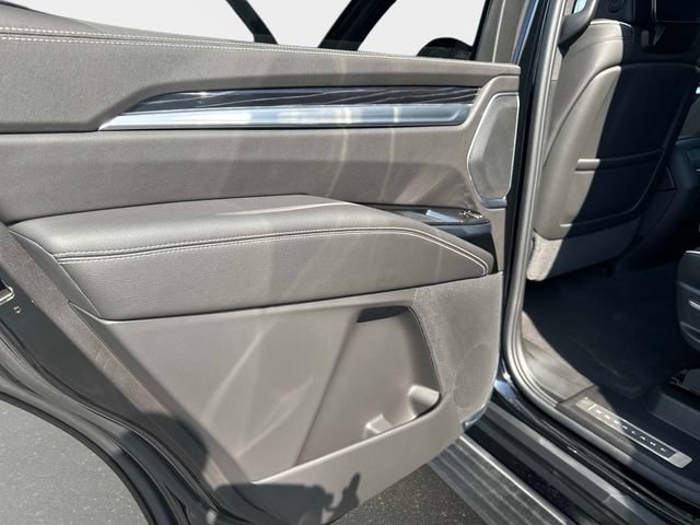 New 2026 Cadillac Escalade Sport w/ Touring Package AWD/4WD image 11