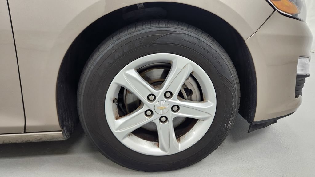 Used 2024 Chevrolet Malibu LT FWD image 9