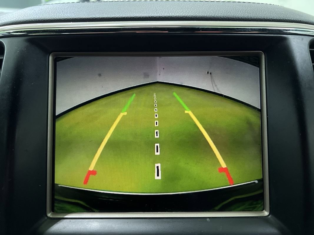 Used 2015 Jeep Grand Cherokee Summit AWD/4WD image 16