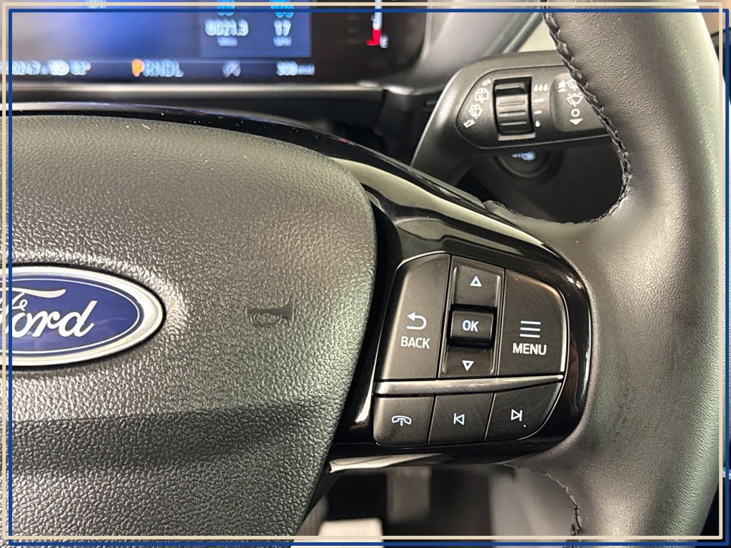 Used 2025 Ford Escape Active w/ Cold Weather Package AWD/4WD image 12