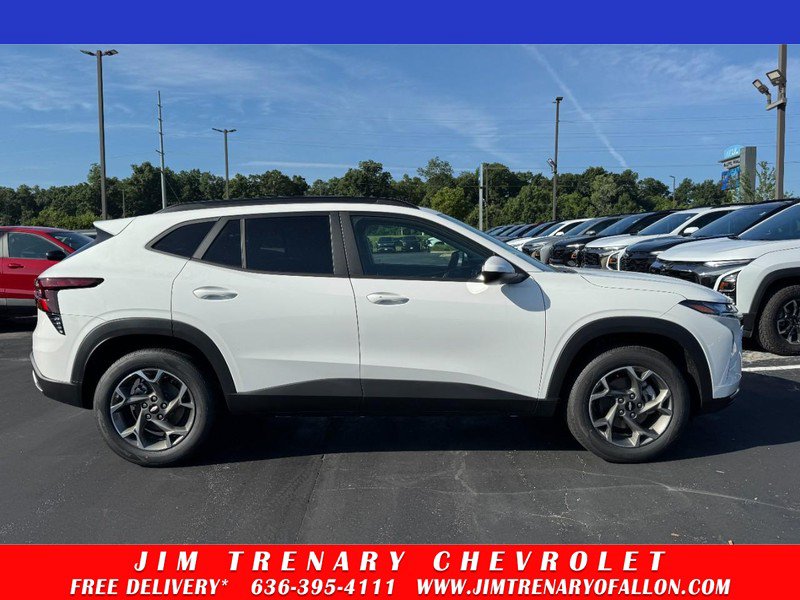 New 2026 Chevrolet Trax LT w/ Driver Confidence Package