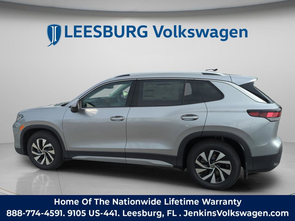 New 2026 Volkswagen Tiguan S FWD image 10