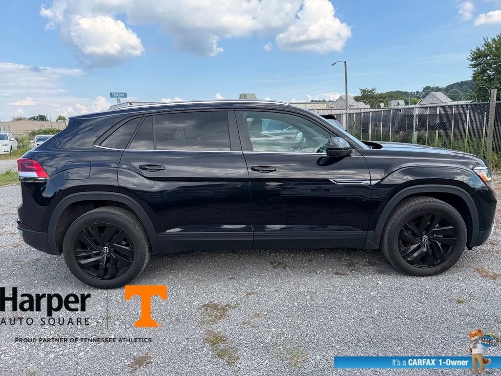 Used 2023 Volkswagen Atlas Cross Sport SE w/ Panoramic Sunroof Package AWD/4WD image 6