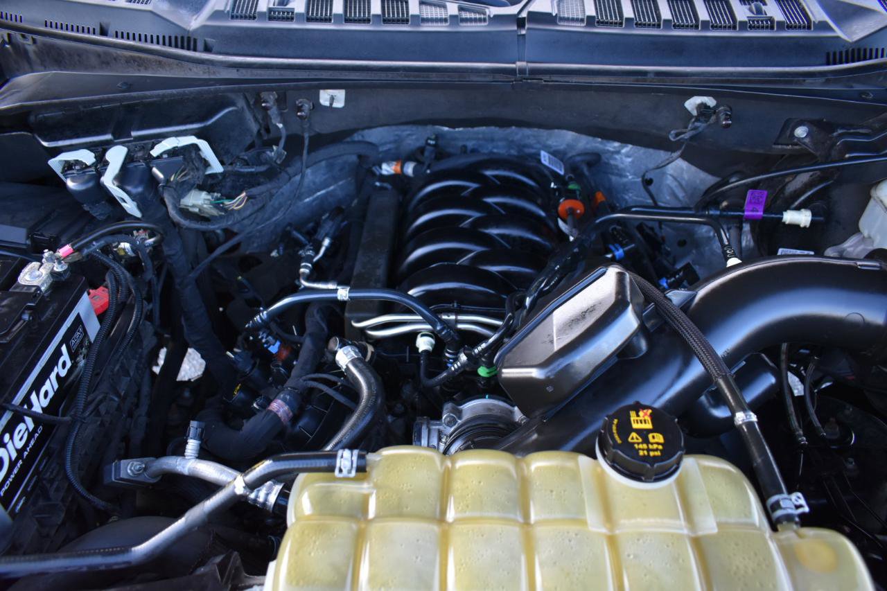 Used 2019 Ford F150 Lariat w/ Equipment Group 502A Luxury AWD/4WD image 48