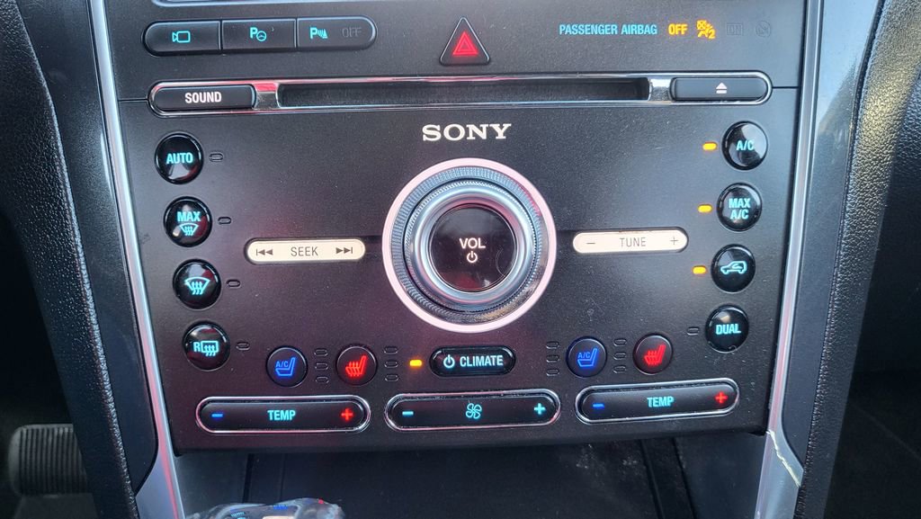 Used 2017 Ford Explorer Limited w/ Equipment Group 301A image 36