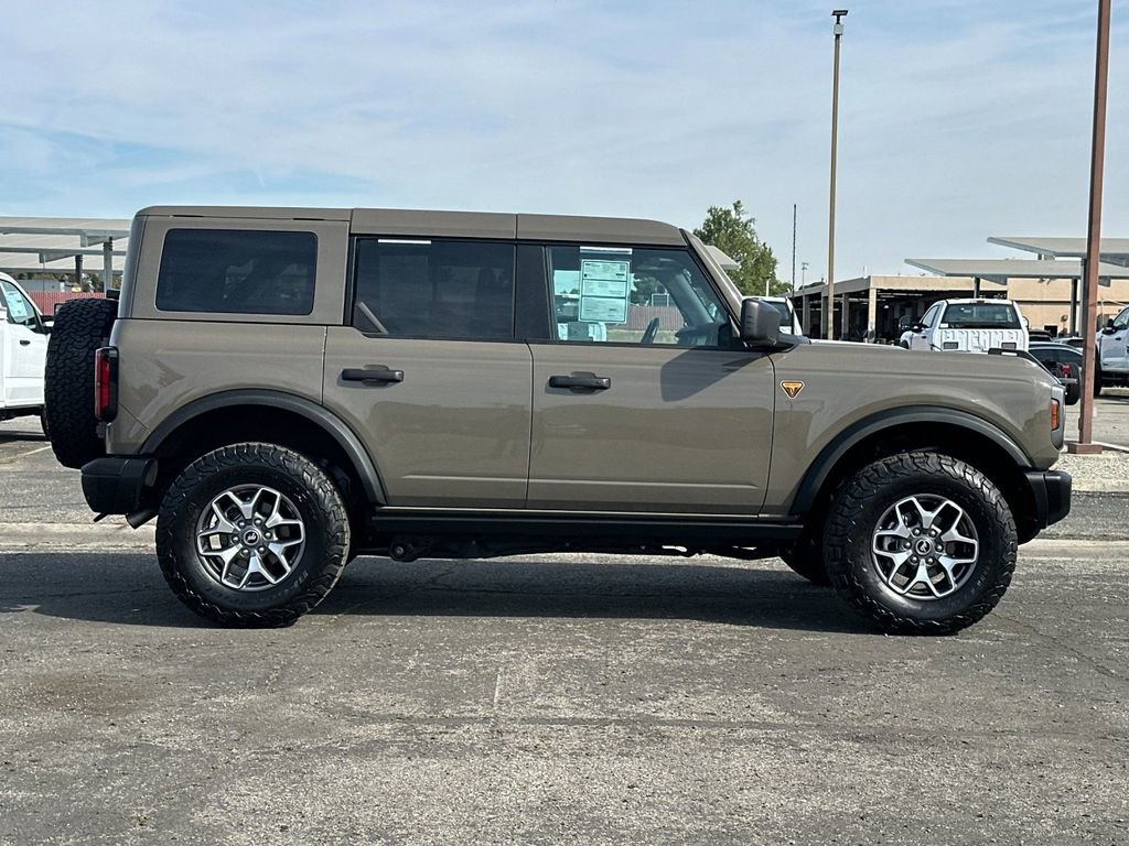Certified 2025 Ford Bronco Badlands AWD/4WD video 2