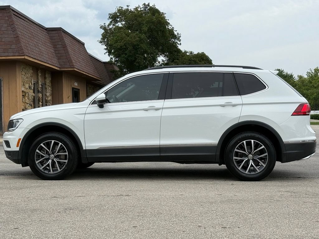 Used 2020 Volkswagen Tiguan SE FWD image 2