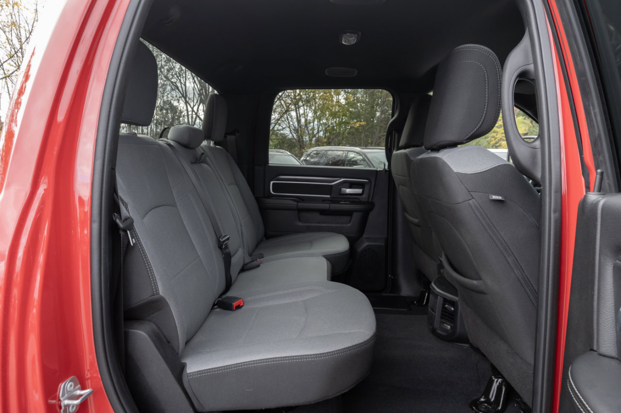 Used 2024 RAM 2500 Big Horn w/ Bed Utility Group image 27