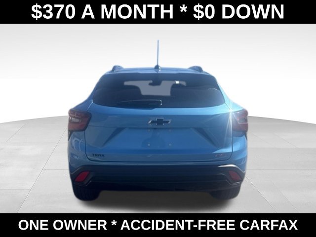 Used 2025 Chevrolet Trax RS w/ Driver Confidence Package FWD image 4