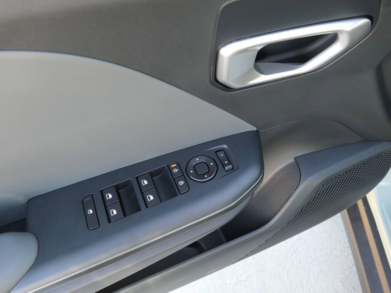 New 2026 Kia K4 LXS image 11