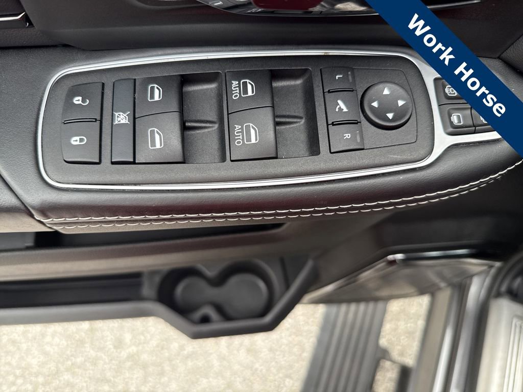 Used 2024 RAM 3500 Limited image 11