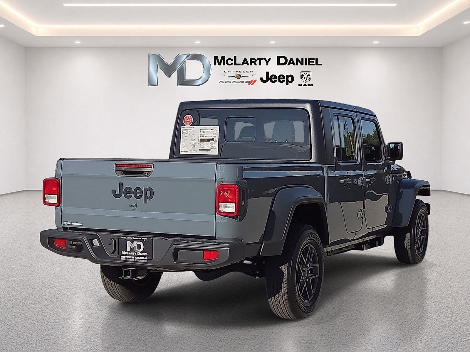 New 2026 Jeep Gladiator Sport AWD/4WD image 5