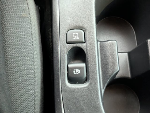 Used 2025 Toyota Corolla LE FWD image 16