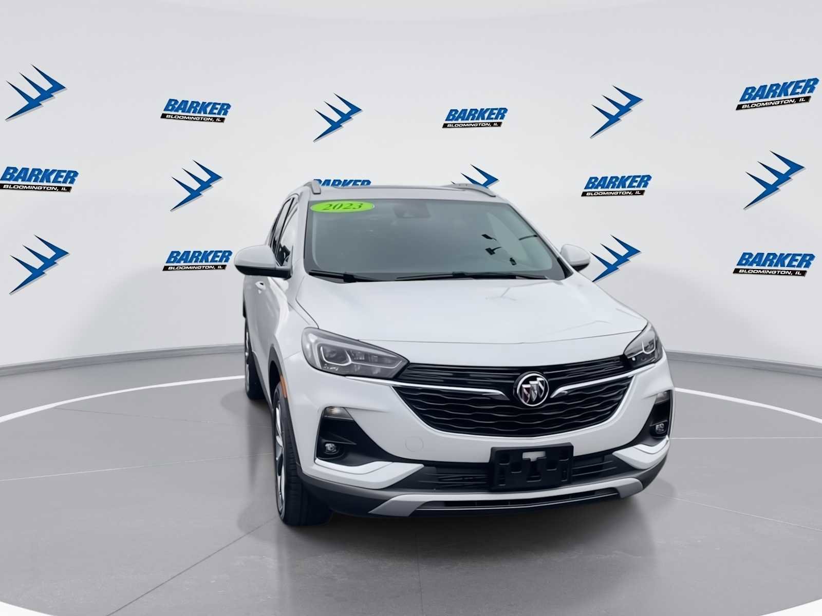 Used 2023 Buick Encore GX Essence w/ Experience Buick Package image 3